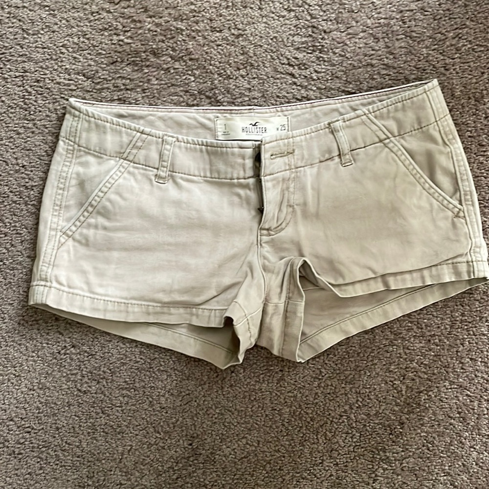 Hollister Khaki Shorts